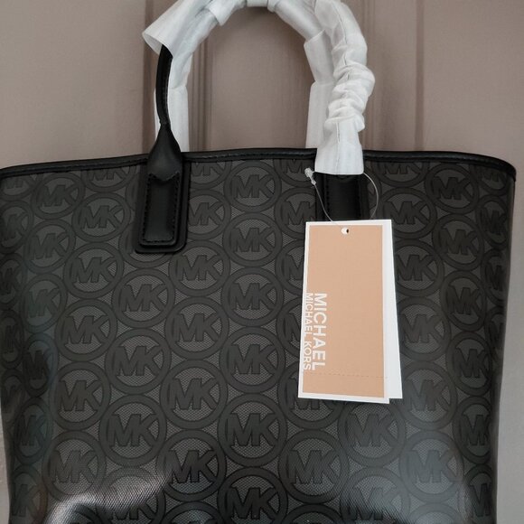NWT Michael Kors Black Tote Bag - Picture 1 of 8